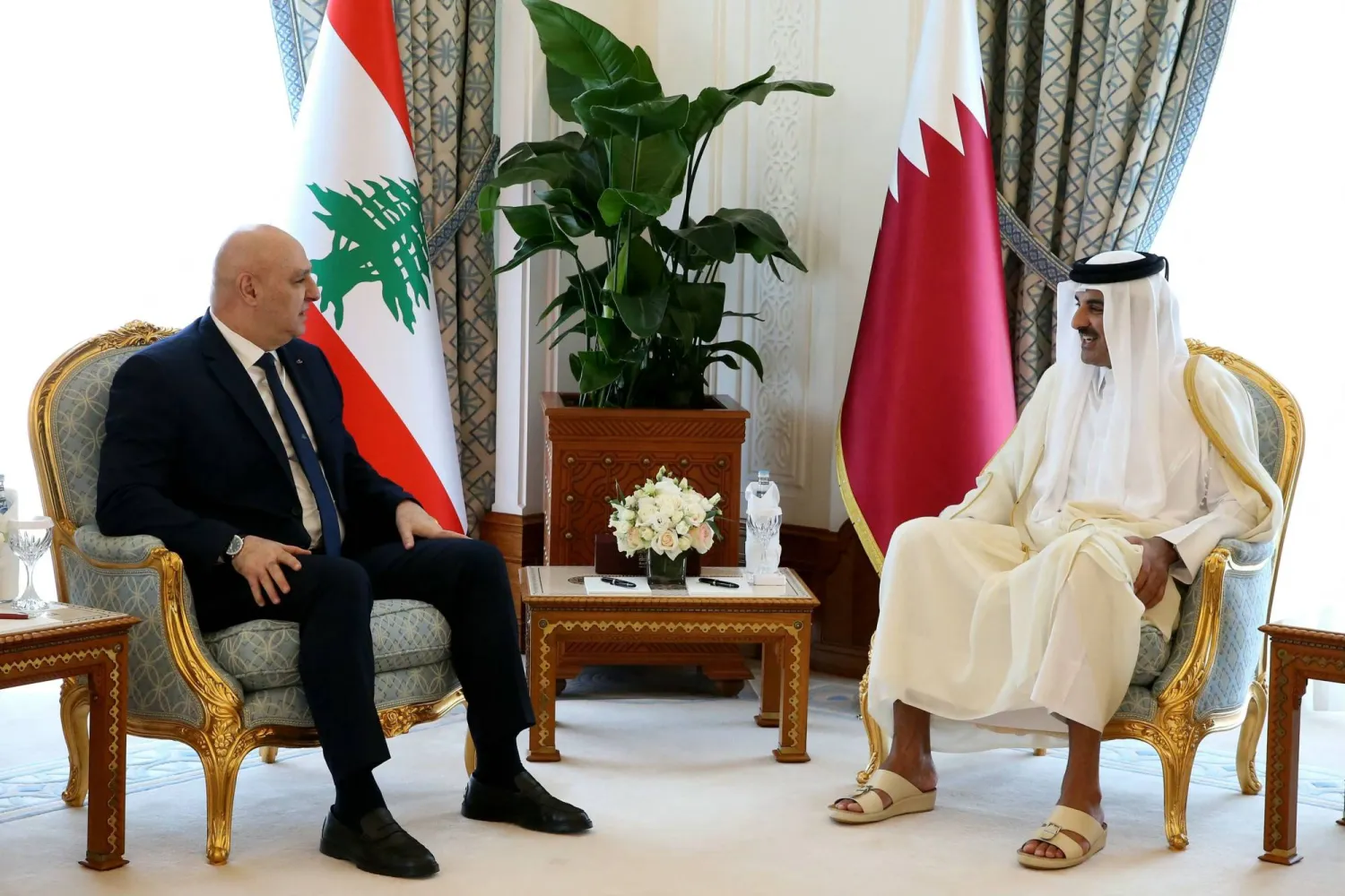 عون وتميم يؤكدان دعم وقف التصعيد وتعزيز الاستقرار في لبنان