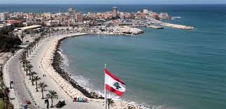 الجيش الإسرائيلي يشن غارات على صور بعد إنذار بالإخلاء