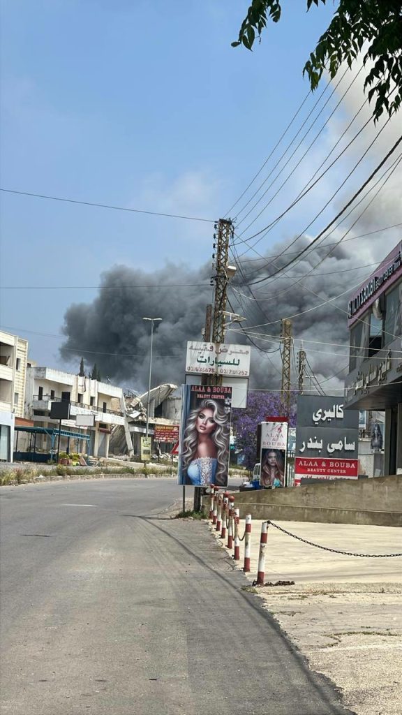 بالصورة : غارة للطيران الحربي تستهدف بلدة زفتا