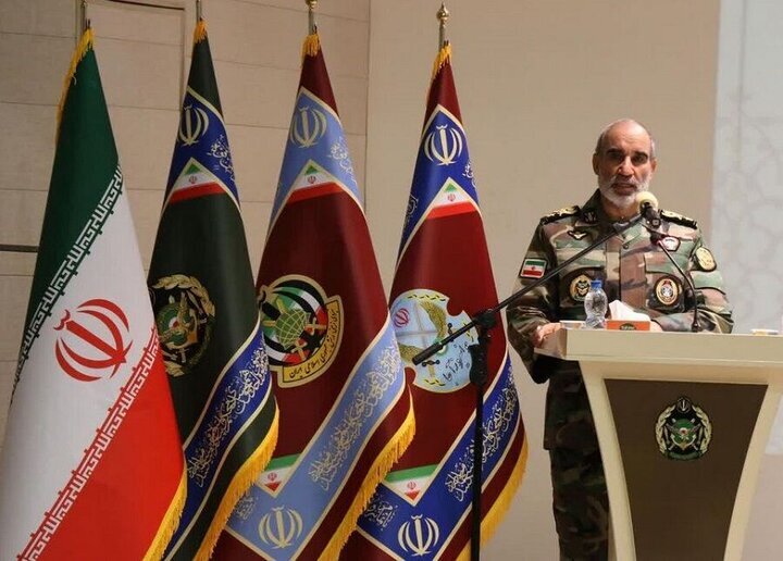 الجيش الإيراني: يدنا على الزناد ومستعدون للرد الحاسم
