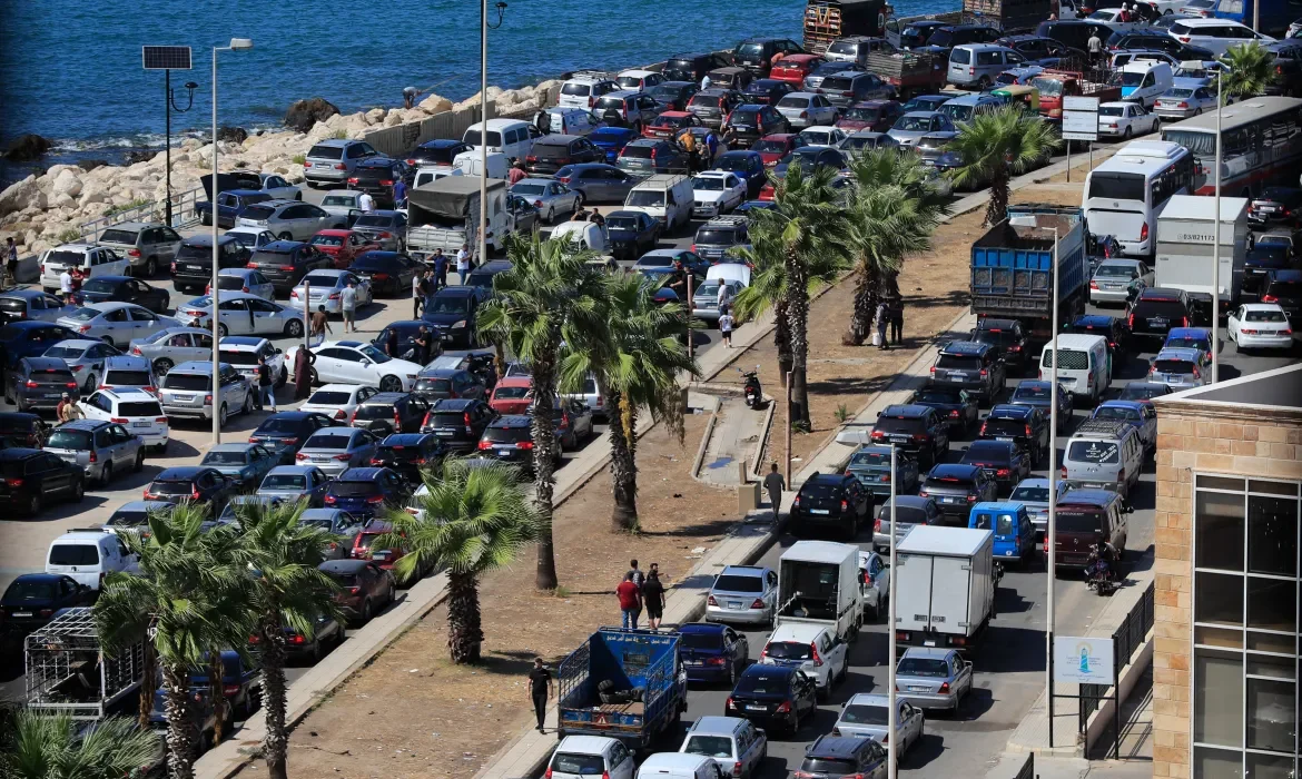 نزوح كثيف من صور ومخيماتها إثر إنذار إخلاء إسرائيلي
