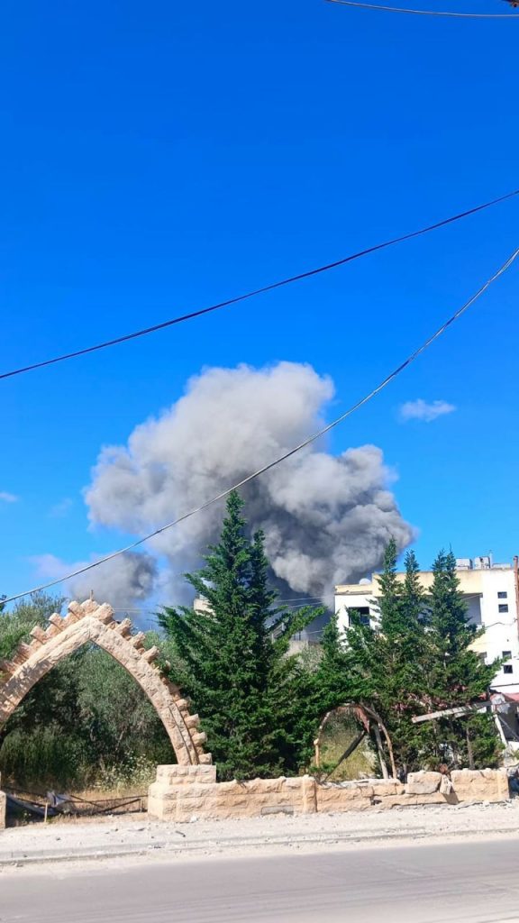 بالصور : 18 ضحية بجنوب لبنان في سلسلة غارات مكثفة