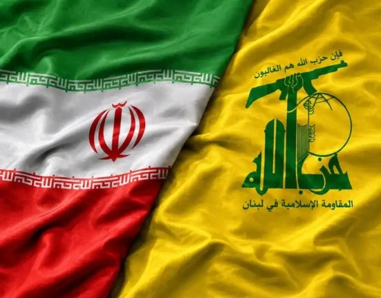 حرب "أعلام" تشتعل بين وزيري خارجية إيران وإسرائيل