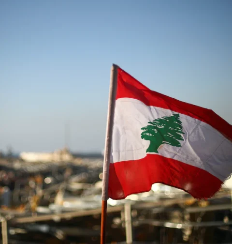 الموقف اليوم- لبنان يقطع الطريق على الاستلاب الإيراني لقراره