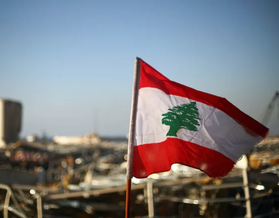 الموقف اليوم- لبنان يقطع الطريق على الاستلاب الإيراني لقراره