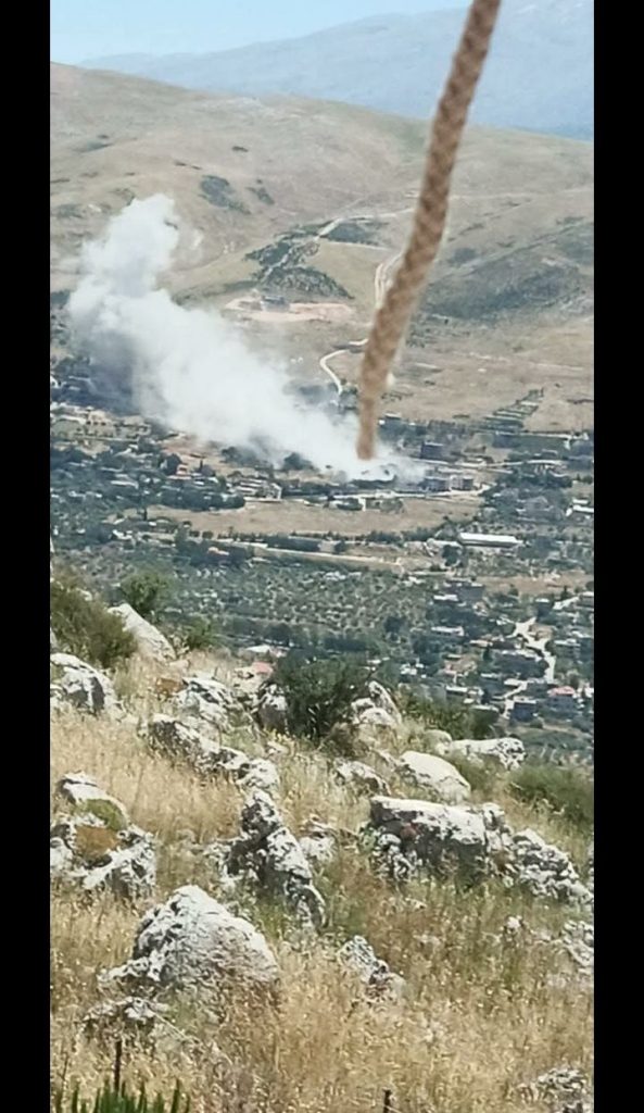بالصور- غارة إسرائيلية على قليا في البقاع الغربي