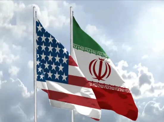 أكسيوس: خلاف بين واشنطن وطهران حول الأموال والتخصيب
