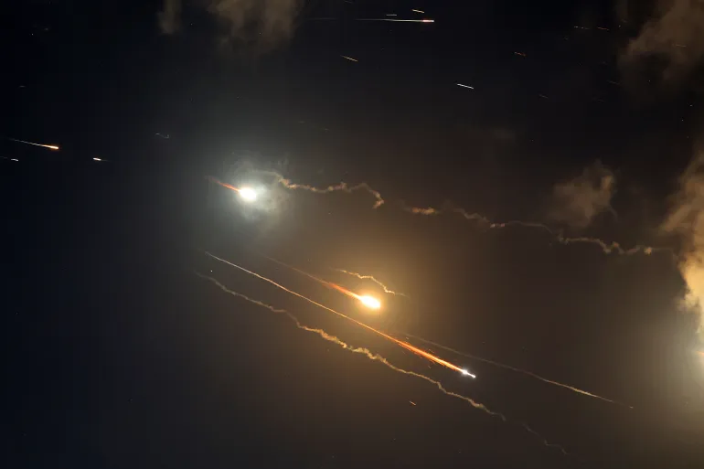 المسائية- حفلة ألعاب نارية 2 المسائية- حفلة ألعاب نارية