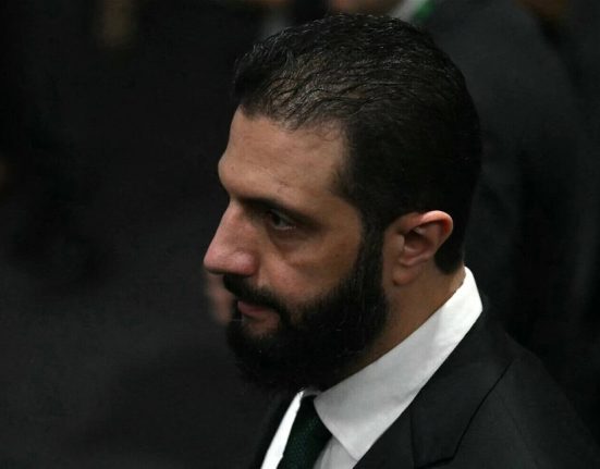 ضغوط أميركية إسرائيلية لنزع سلاح حزب الله عبر مسار سوري