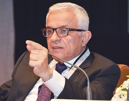 متاهة الأوهام العربية وجغرافيا الهضبة