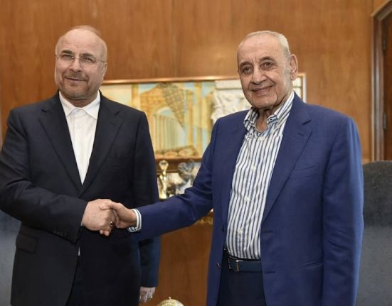 قاليباف وبري يبحثان هاتفياً تطورات الوضع في لبنان