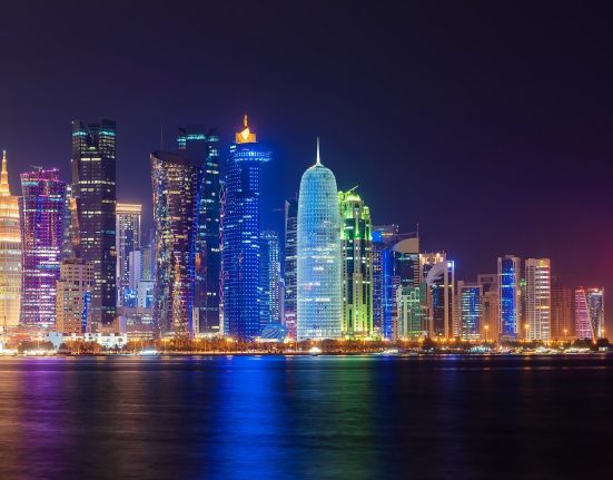 قطر تؤكد استمرار الوساطة وتثبيت وقف إطلاق النار