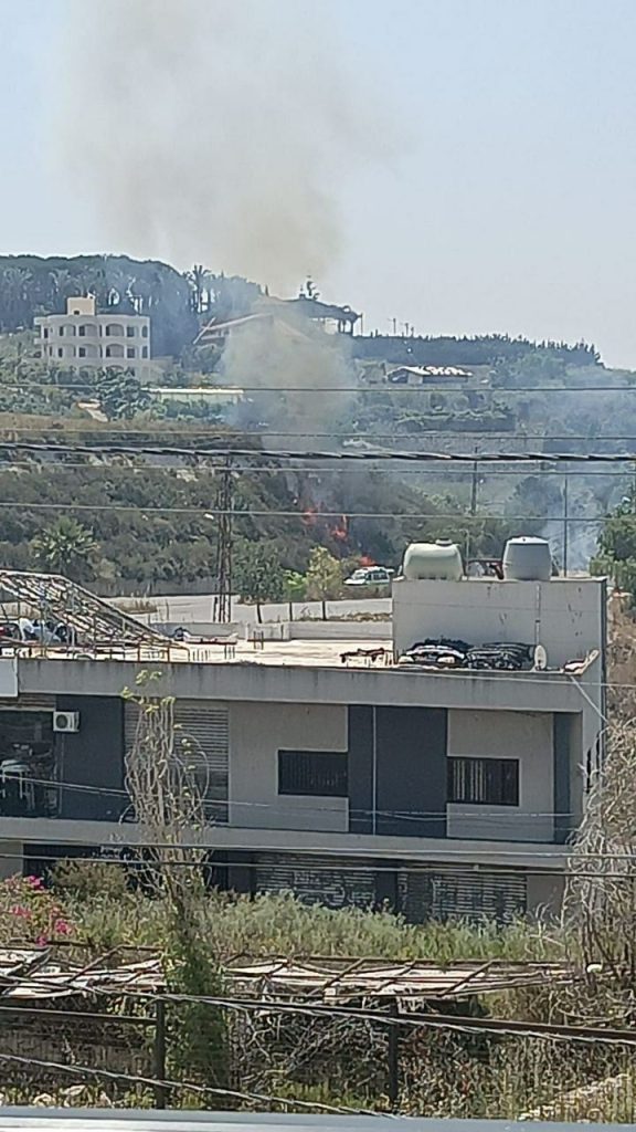 بالصورة : غارة للطيران تستهدف بلدة صريفا