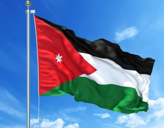 الجيش الأردني يعلن إسقاط 20 صاروخاً إيرانياً فجر اليوم