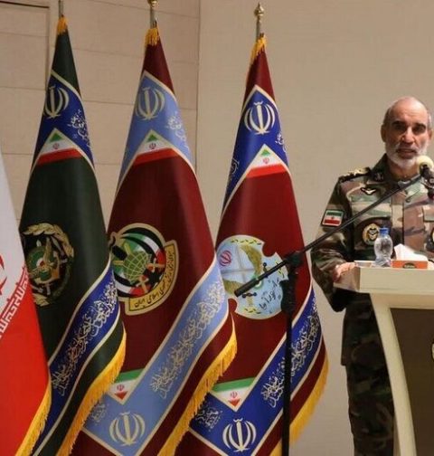 الجيش الإيراني: يدنا على الزناد ومستعدون للرد الحاسم