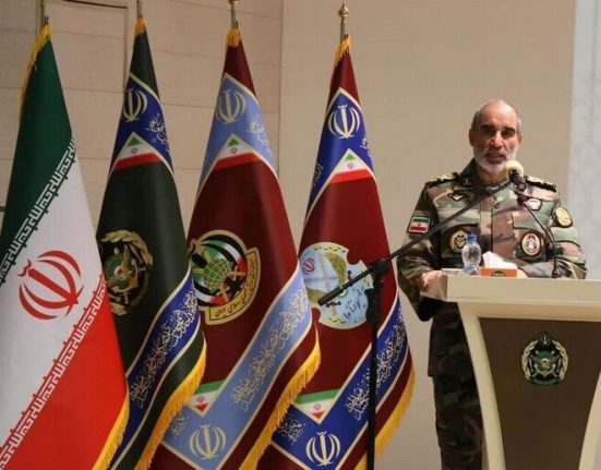 الجيش الإيراني: يدنا على الزناد ومستعدون للرد الحاسم