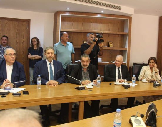 أزمة النفايات في لبنان تعود للواجهة