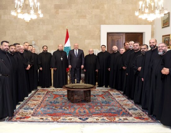 عون: الشجاعة تكمن في إنهاء الحروب بالتفاوض