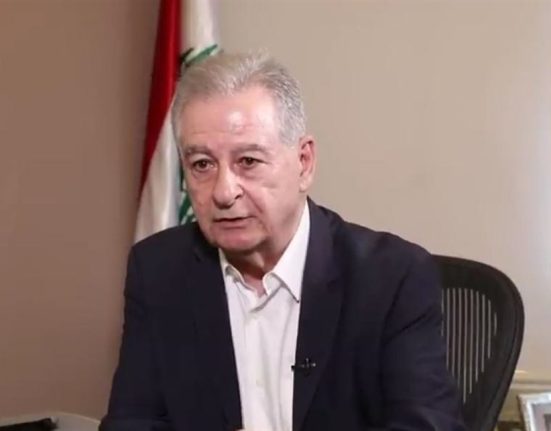 خاص- فايز كرم لـ"Arab Files": الضباط السوريون متورطون بسرقة السيارات... وهذه حقيقة "طلائع الجيش"